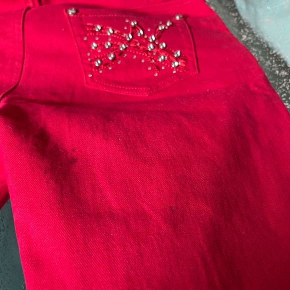 Red Jeans - Picture 5 of 6